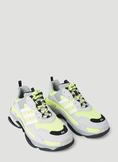Balenciaga x adidas Triple S Sneakers Grey axb0151029