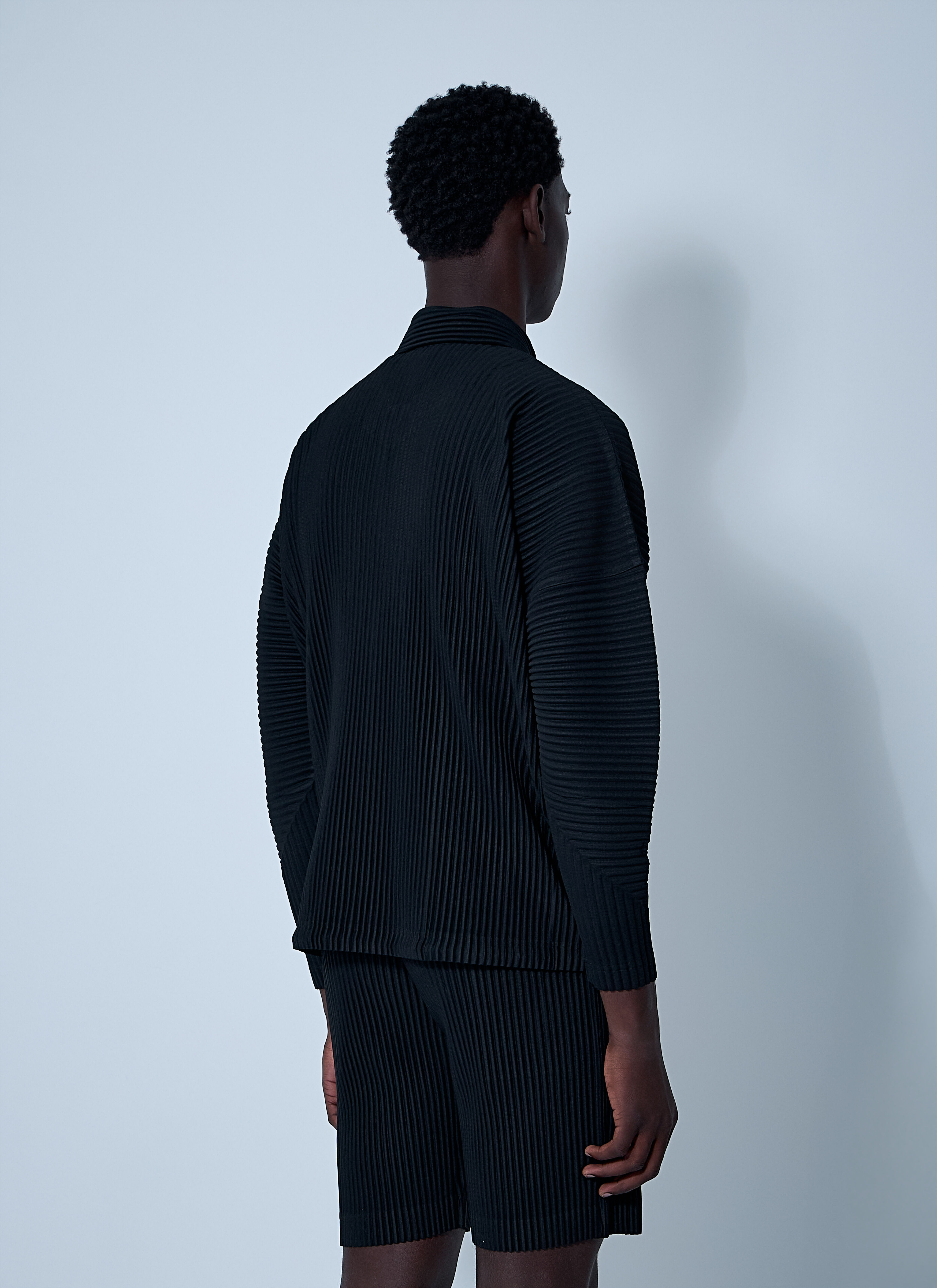 HOMME PLISSÉ ブラック ジップアップジャケット Homme Plissé Issey Miyake Black Zip Jacket Homme Plisse Issey Miyake