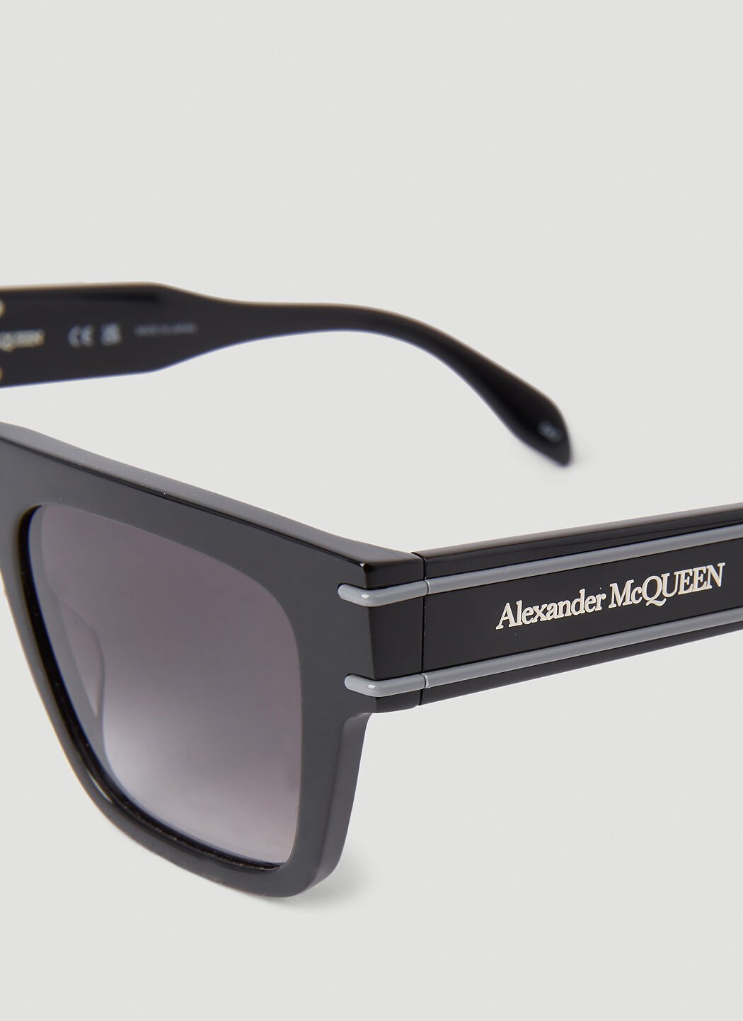 Alexander mcqueen square sunglasses store