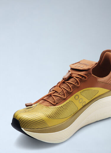 Saucony SILO Endorphin Elite 2 运动鞋  金色 sac0162009