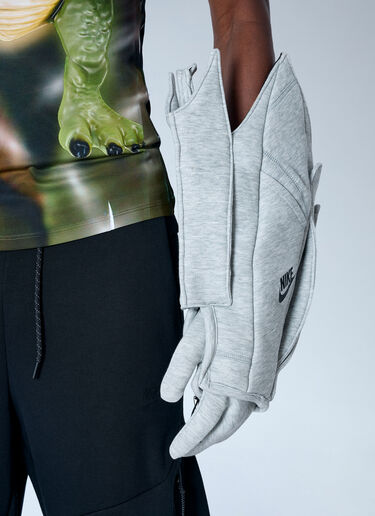 Re-Create Textile Fleece Gauntlet Nike by Yaku Re-Create Textile Fleece Gauntlet Grey nik0165031