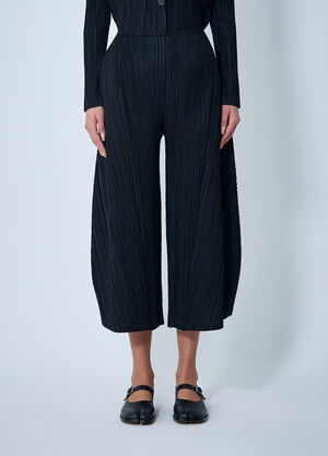 Pleats Please Issey Miyake Cropped Pleated Pants Black plp0262014