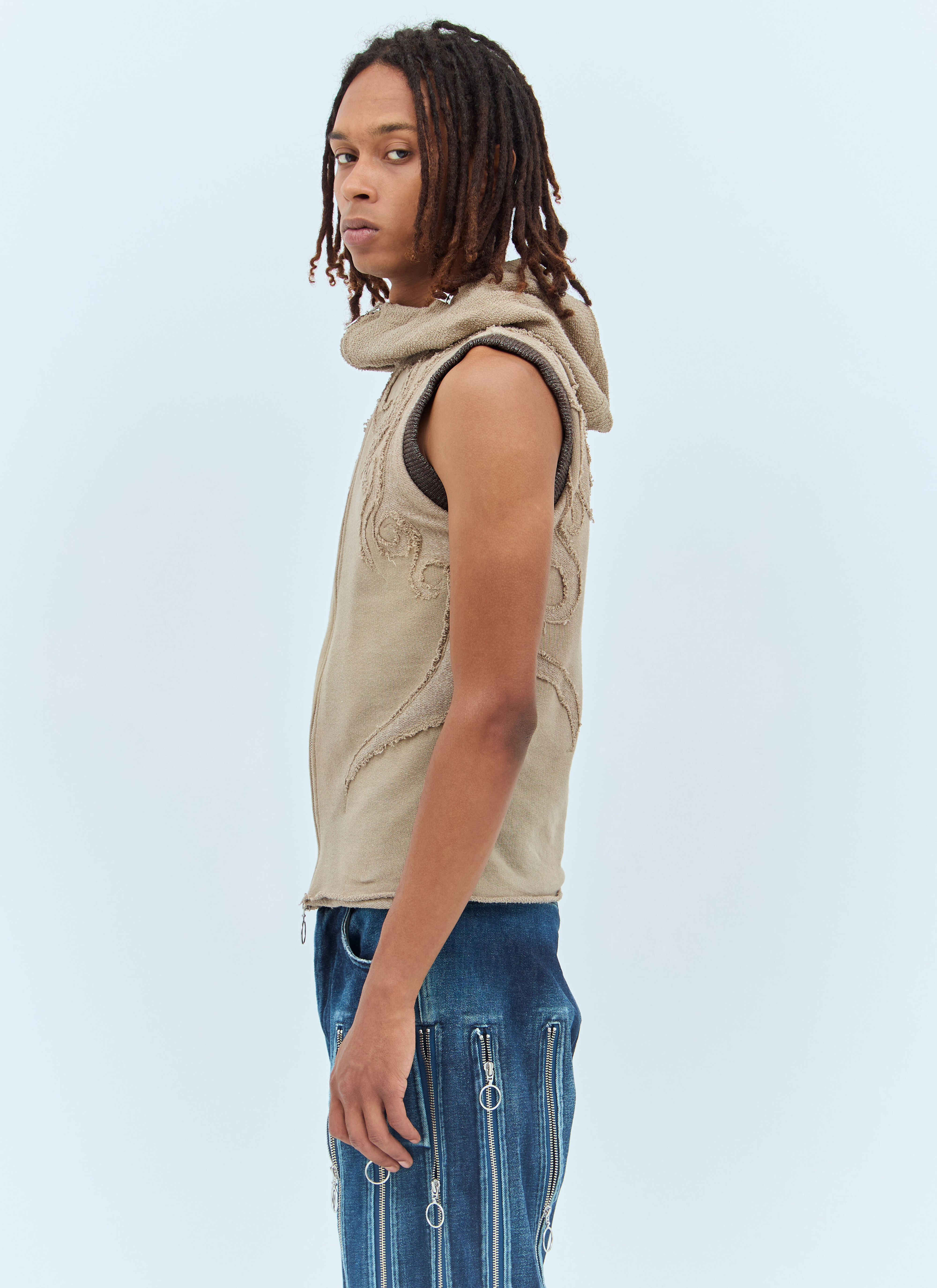 最終決算 Charlie Constantinou Men's' Applique Hooded Vest in Beige トップス