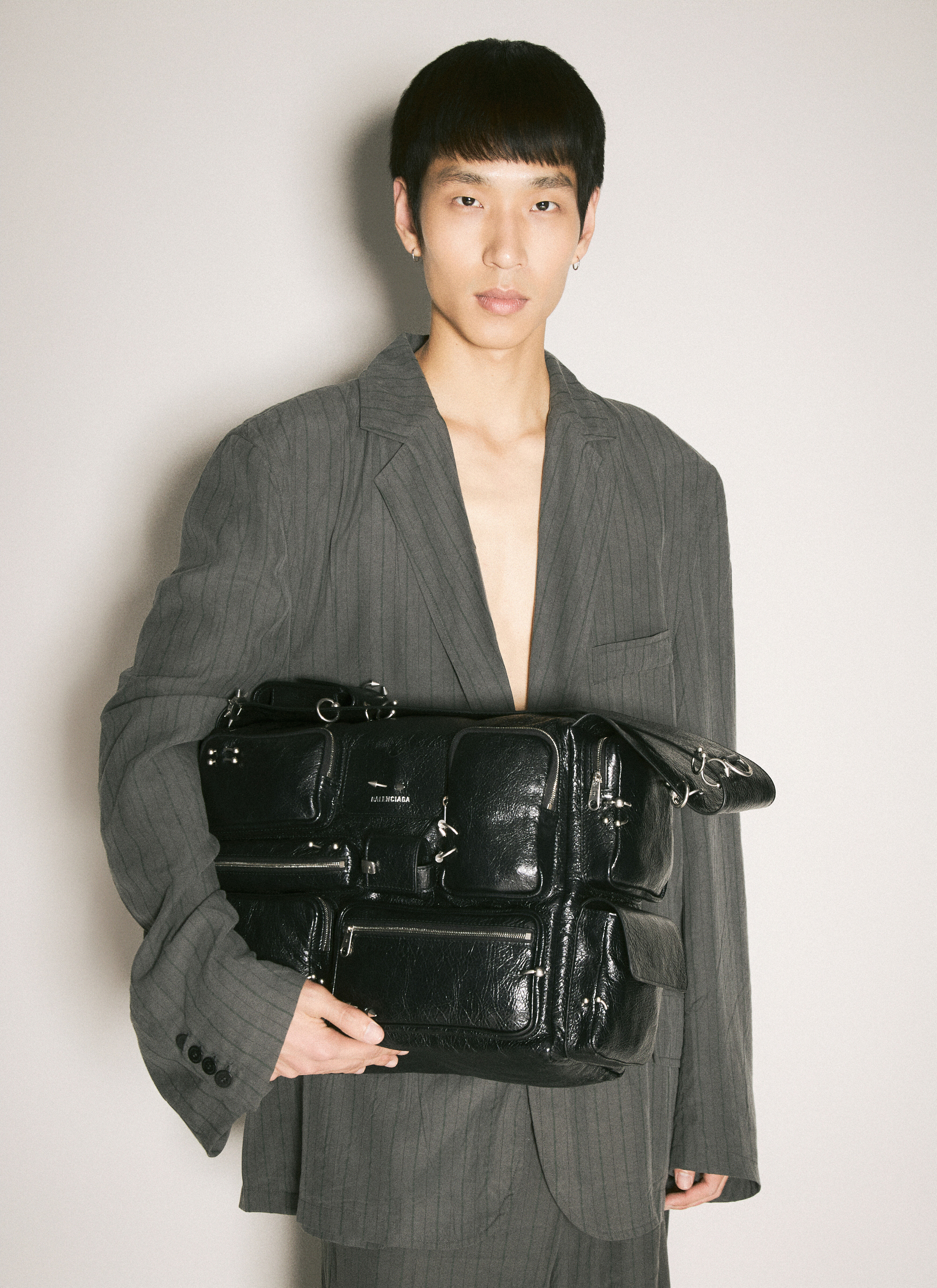 Balenciaga Men's' Superbusy Large Sling Bag in Black | LN-CC®
