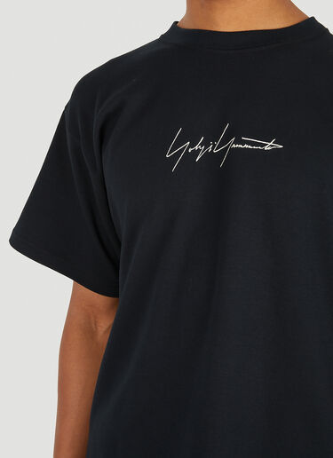 Yohji Yamamoto Logo Print Round Hem T-Shirt Black yoy0148011