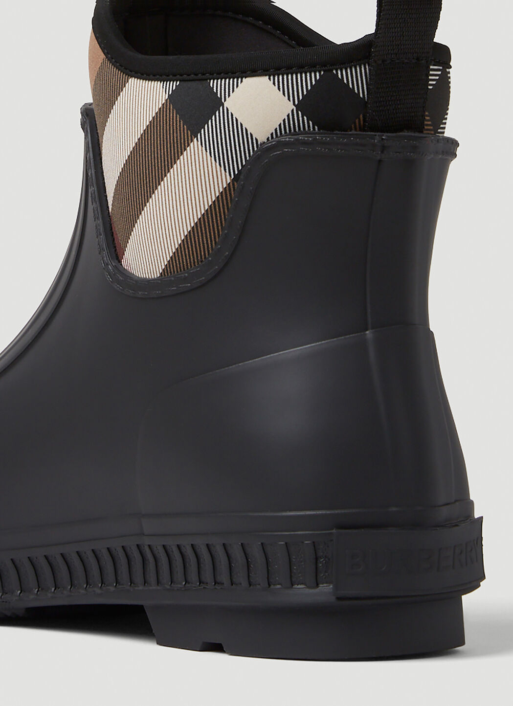 Burberry flinton check best sale rain booties
