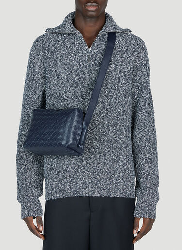 Bottega Veneta 애비뉴 크로스바디 백 네이비 bov0153034
