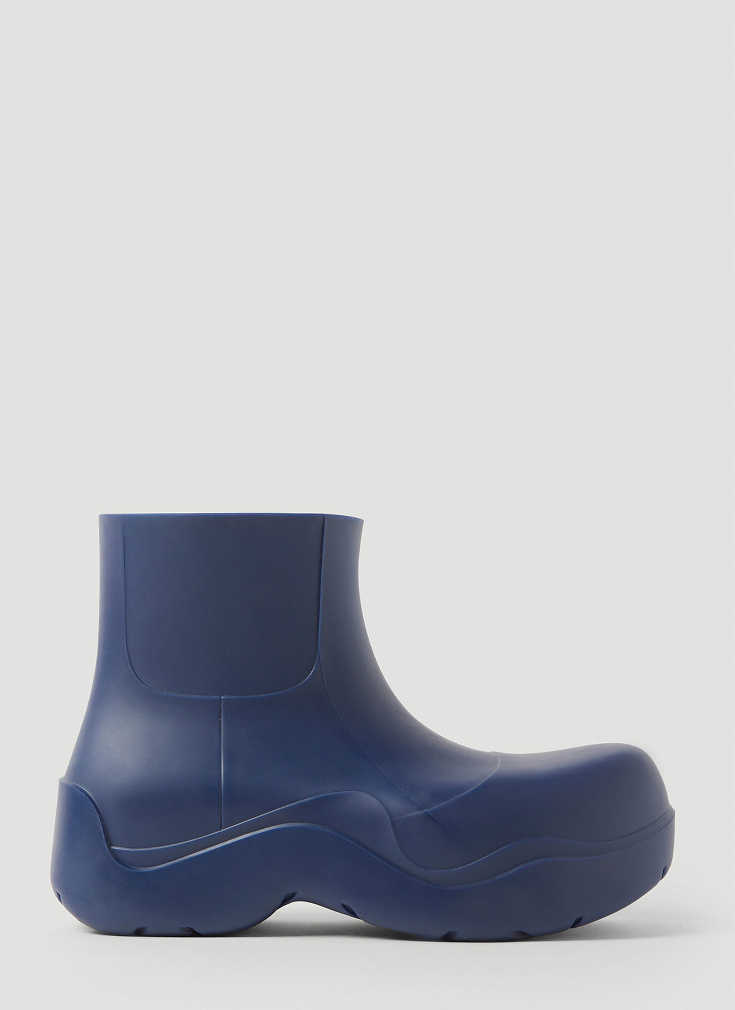 Shop Bottega Veneta Puddle Boots In Blue