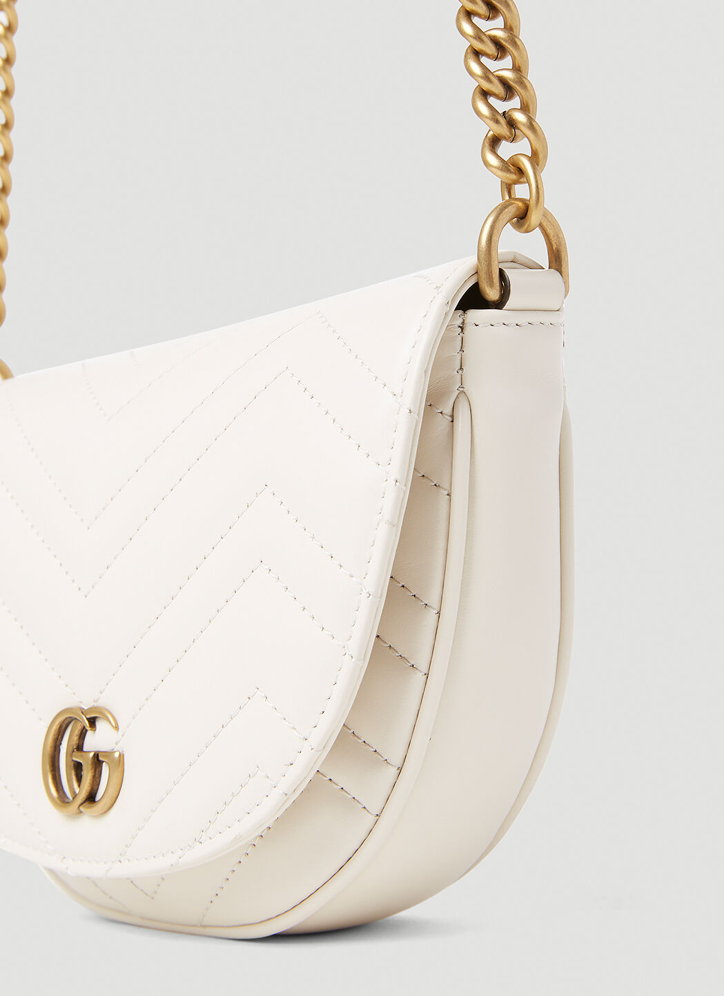 Gucci round white bag discount