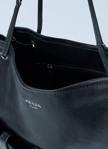 LN-CC® - Prada: Leather Large Route Tote Bag - Black Prada Leather Large Route Tote Bag Black pra0264401