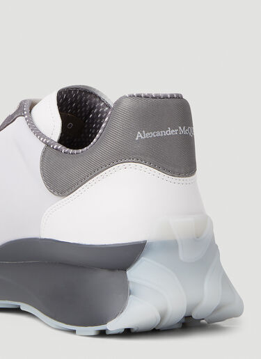 Alexander McQueen 스프린트 Runner 스니커즈 그레이 amq0152015