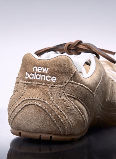 x New Balance 530 Sneakers Miu Miu x New Balance 530 Sneakers Beige miu0257023