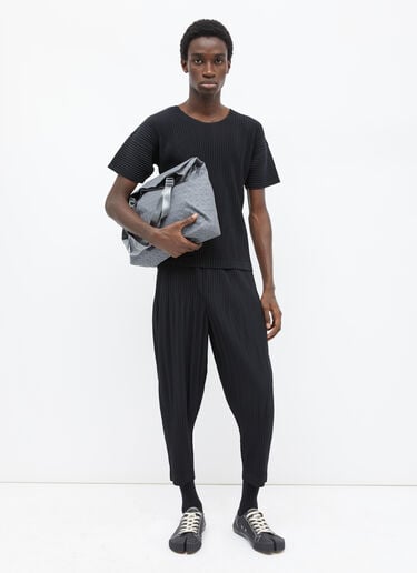 Cart S One-Tone Tote Bag Bao Bao Issey Miyake Cart S One-Tone Tote Bag Grey bao0155003