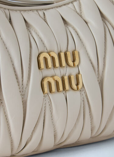 LN-CC® - Miu Miu: Small Wander Matelassé Hobo Bag - White Miu Miu Small Wander Matelassé Hobo Bag White miu0266029