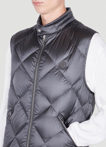 Moncler 네스트 질레 재킷 다크 그레이 mon0151011