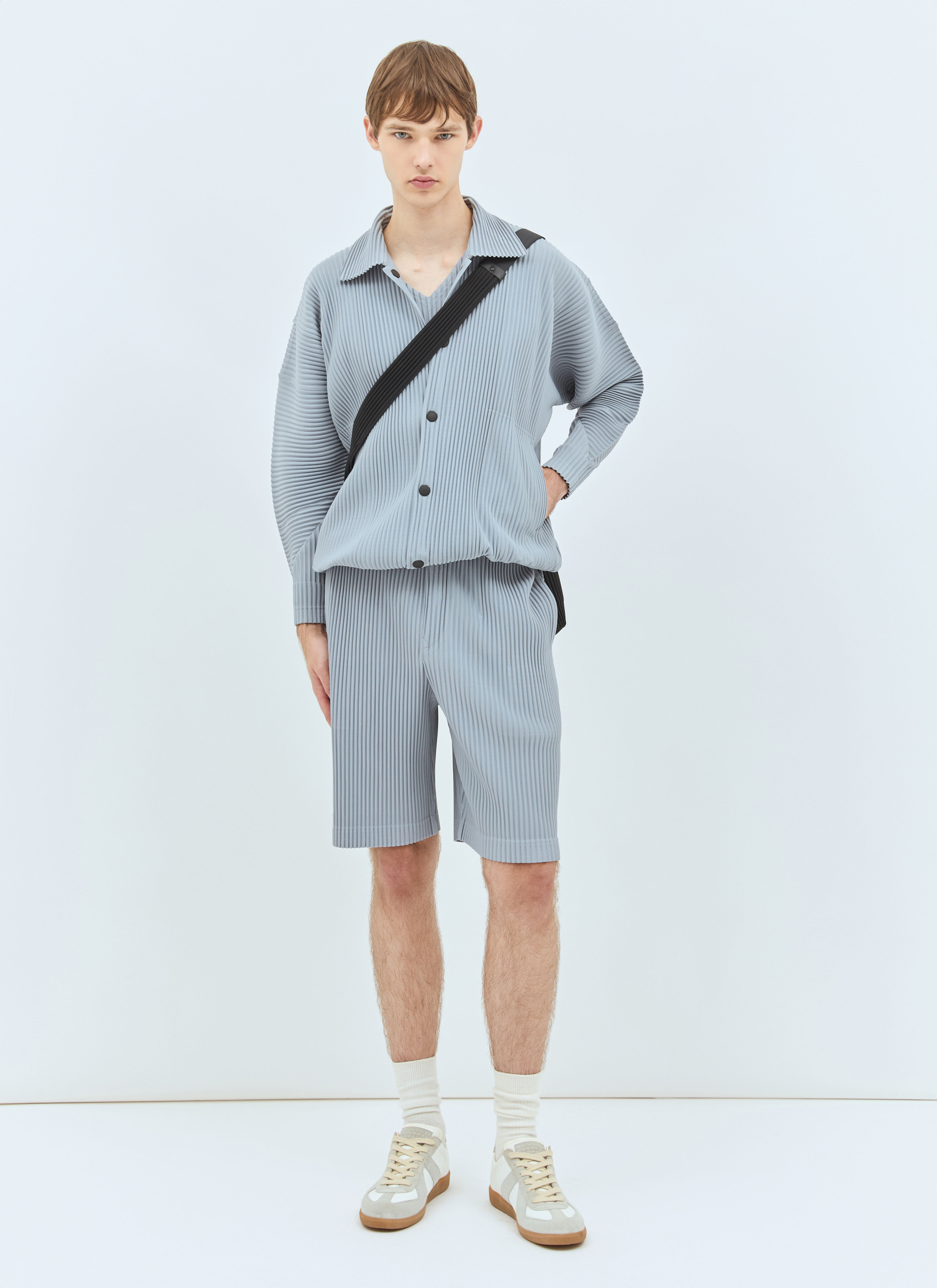 Mens shorts with pleats clearance