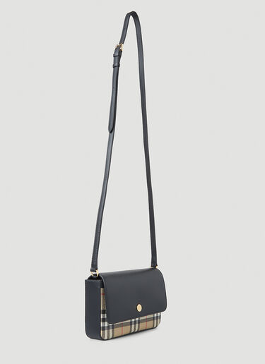 Burberry New Hampshire Shoulder Bag Beige bur0248057