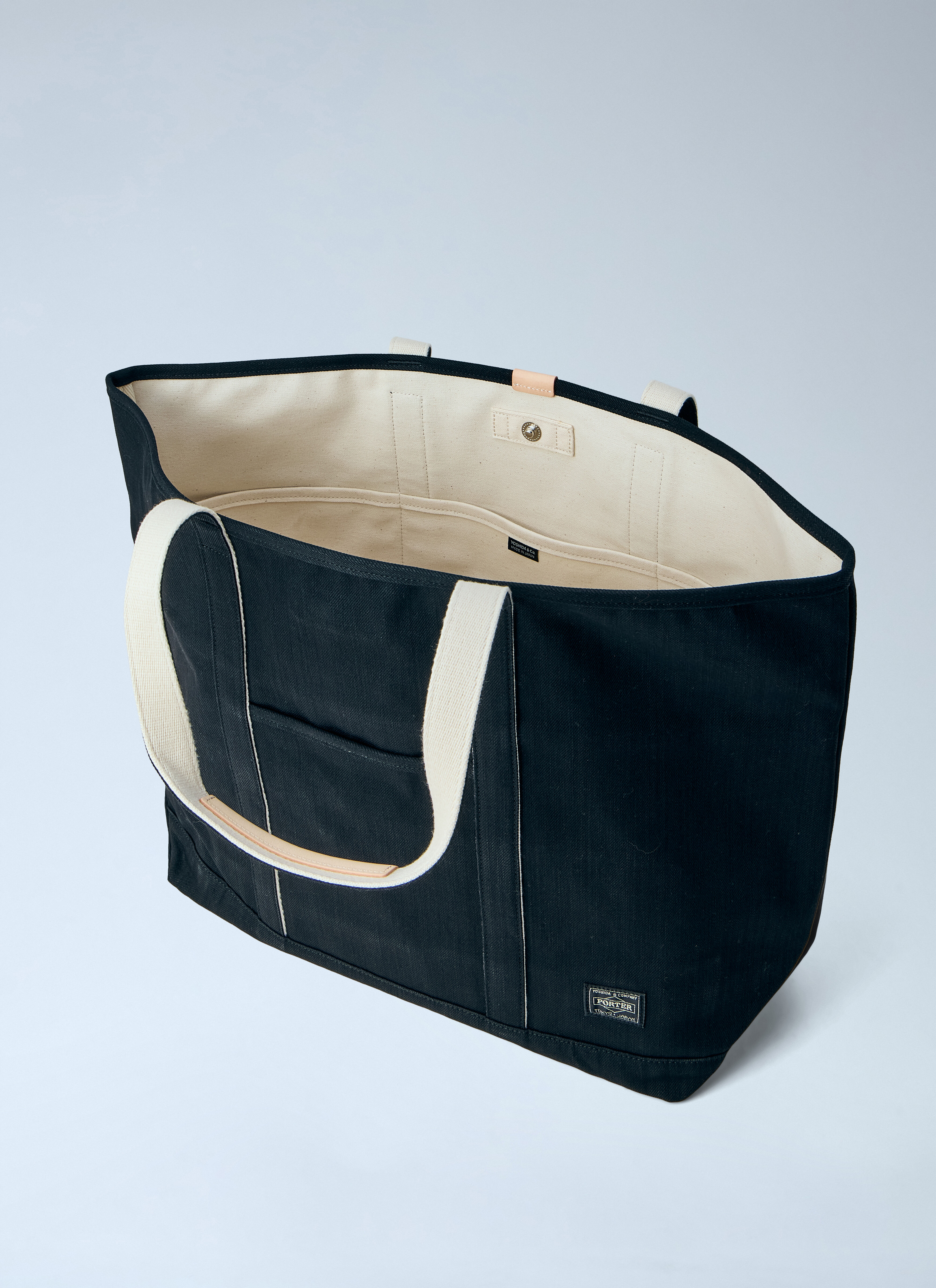 Porter-Yoshida & Co Women's' Noir Tote Bag in Black | LN-CC®