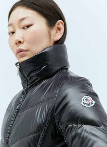 Moncler Gast ショートダウンジャケット ブラック mon0258003