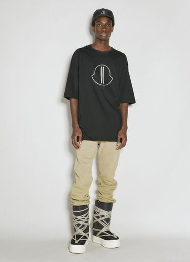 Level Logo Print T-Shirt Moncler + Rick Owens Level Logo Print T-Shirt Black mcs0355009