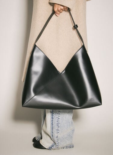 MM6 Maison Margiela Fortune Cookie Shoulder Bag Black mmm0258009