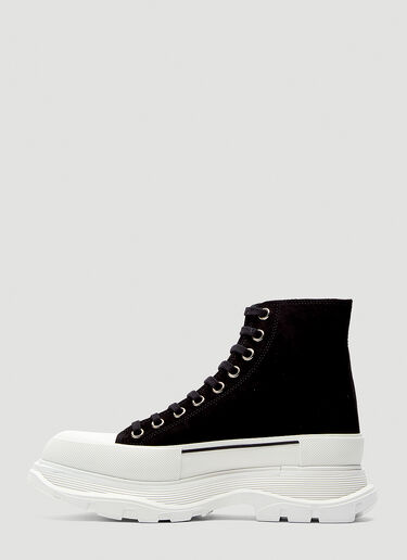 Alexander McQueen Tread Slick Suede Boots Black amq0243104