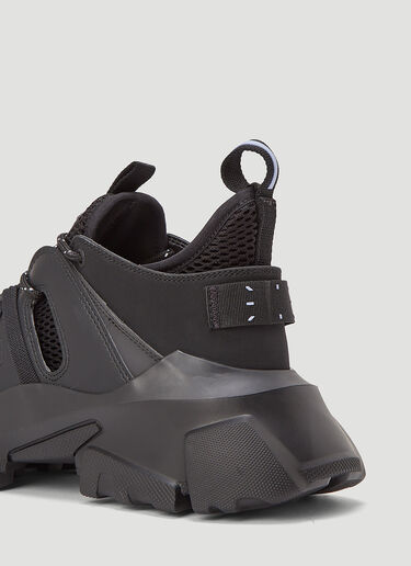 McQ Albion Orbyt Descender Sneakers Black mkq0144009