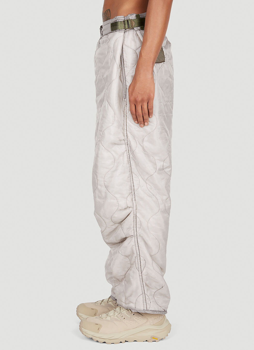 当季大流行 NOTSONORMAL Puff Trousers in Grey | LN-CC パンツ