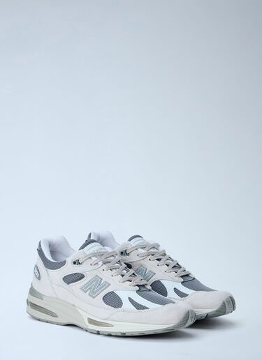 LN-CC® - New Balance: Made in UK 991V2 Sneakers - Grey New Balance Made in UK 991V2 Sneakers Grey new0165030