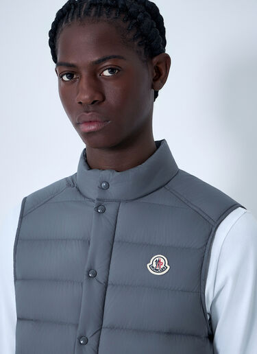 Moncler Barthe Gilet Grey mon0163013