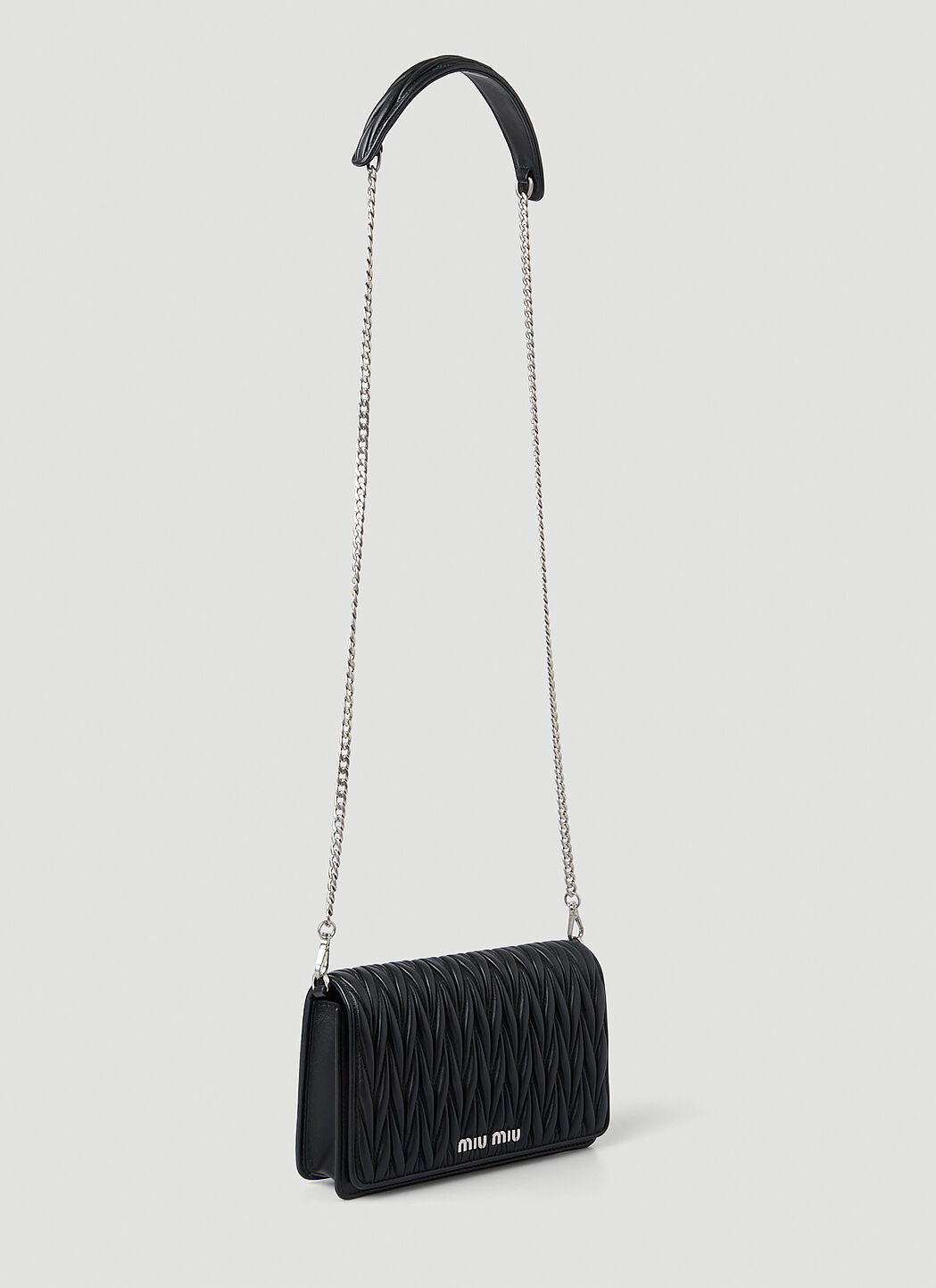 Miu Miu Women's Matelassé Chain Strap Shoulder Bag in Black | LN-CC®