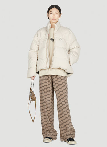 Balenciaga C-Shape Puffer Jacket Cream bal0251009