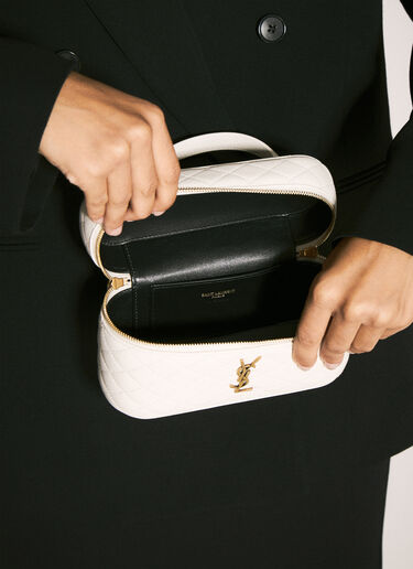 Saint Laurent Gaby Vanity Shoulder Bag White sla0257120