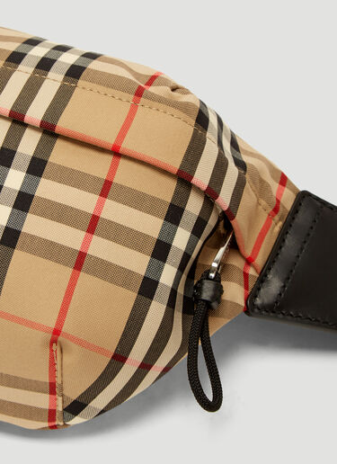 ヴィンテージ チェック ベルトバッグ Burberry ヴィンテージ チェック ベルトバッグ ベージュ bur0137022