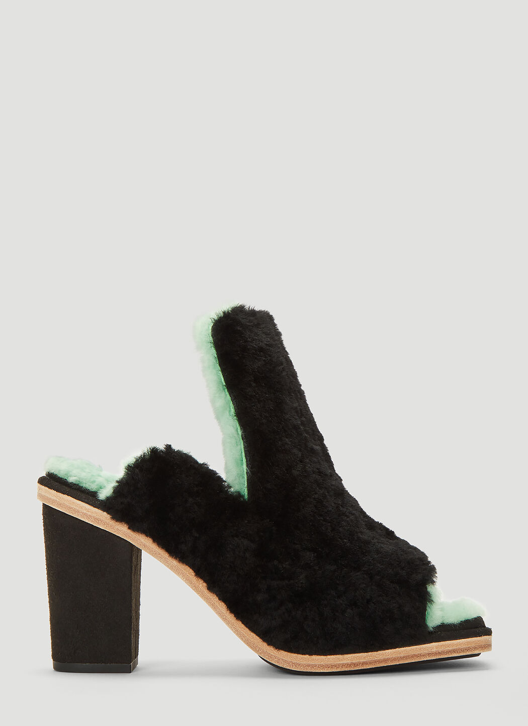 エコーズ・ラッタ(EckhausLatta)ウィメンズセーター、トップス＆ズボン