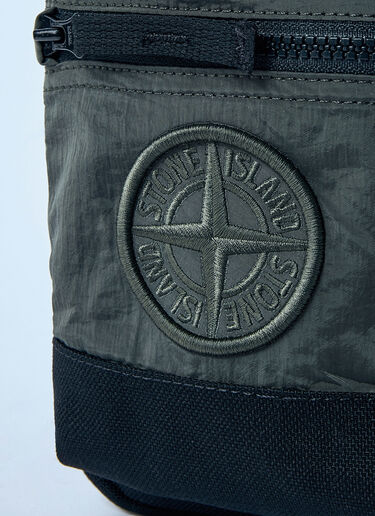 Stone Island ロゴパッチクロスボディバッグ  グリーン sto0160063