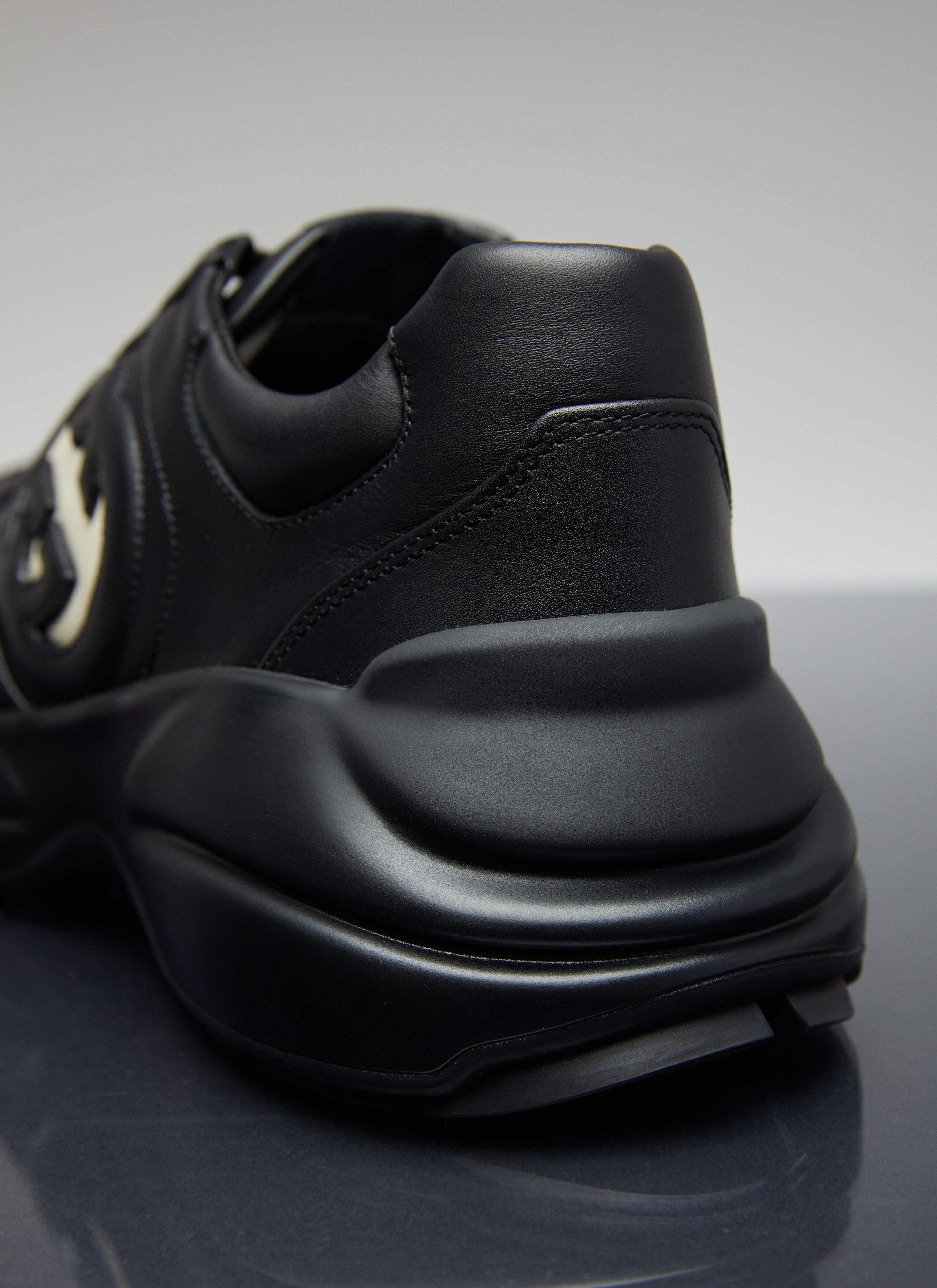Sneakers gucci deals nere