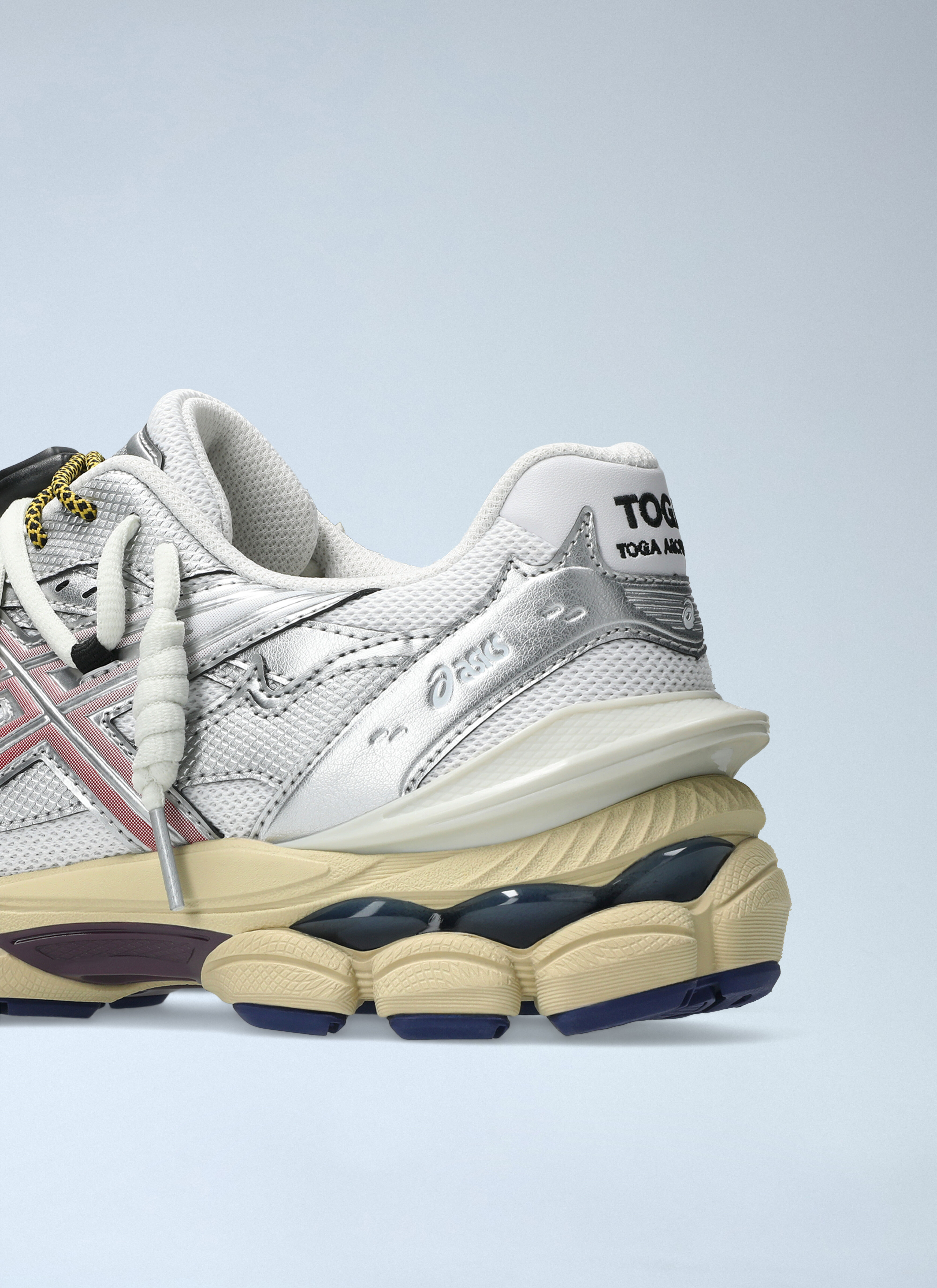 Asics x TOGA ARCHIVES Gel-Cumulus 16 Sneakers in Grey | LN-CC®