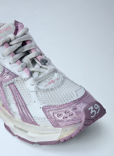 LN-CC® - Balenciaga: Runner Sneakers - Pink Balenciaga Runner Sneakers Pink bal0265048