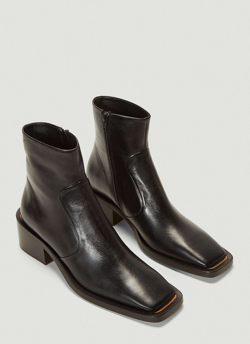 MM6 Square Toe Leather Boots in Black | LN-CC