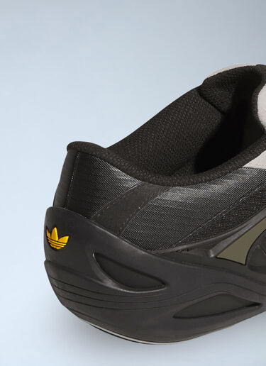 adidas x Bad Bunny x Mercedes AMG F1 Adi Racer GT Sneakers Beige adi0364001