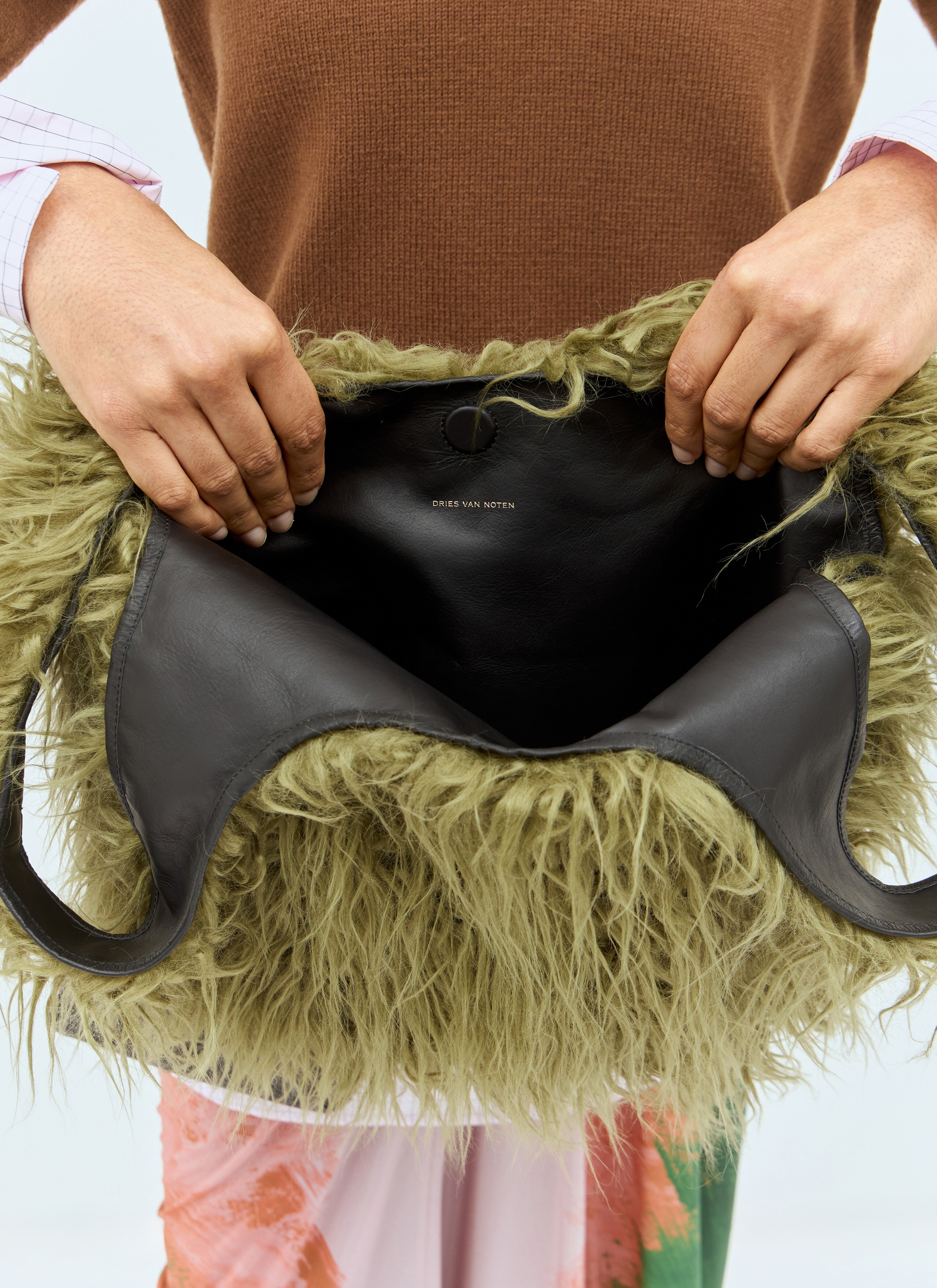 Dries Van Noten Women's' Fluffy Tote Bag in Green | LN-CC®