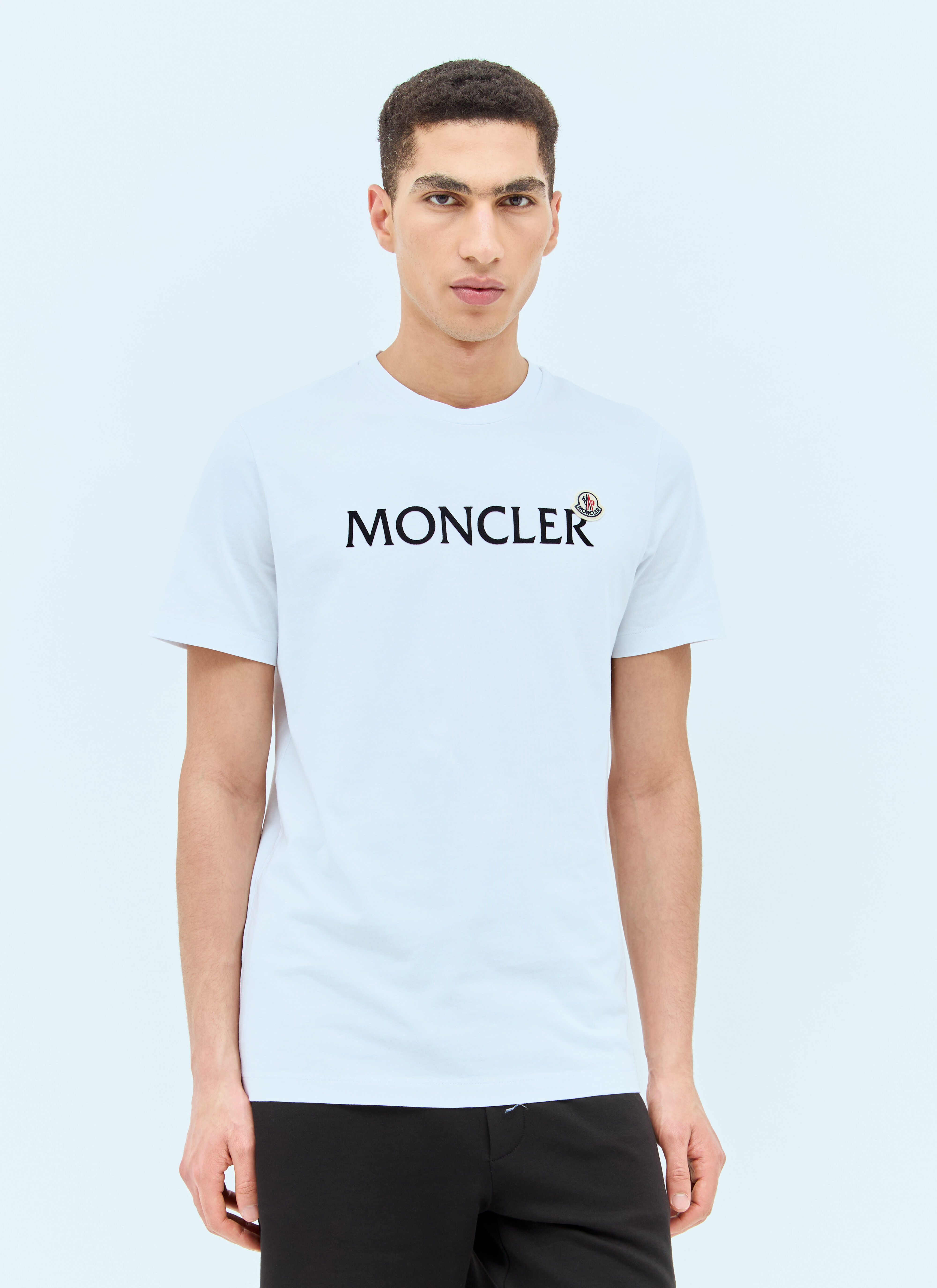 Moncler Men s Logo Patch T Shirt in White LN CC