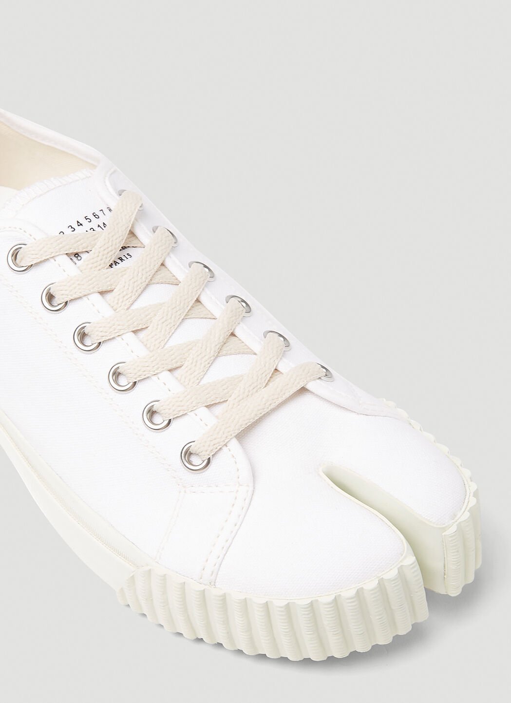 Maison Margiela Tabi Low Top Sneakers in White LN CC