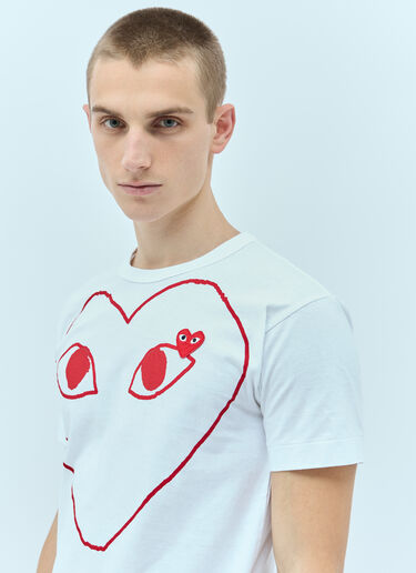 Comme Des Garçons PLAY Graphic Logo Print T-Shirt White cpl0355009