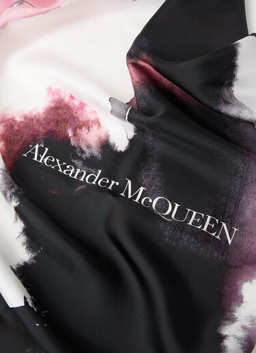 Alexander McQueen 오버사이즈 씰 스카프 블랙 amq0251065