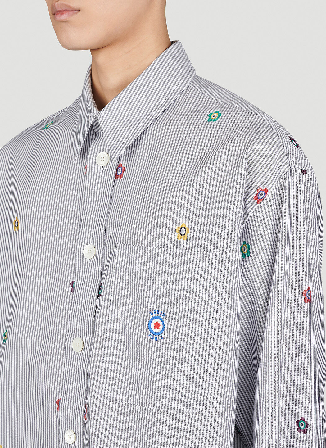 Kenzo メンズ 刺繍付きオーバーサイズ ストライプシャツ の