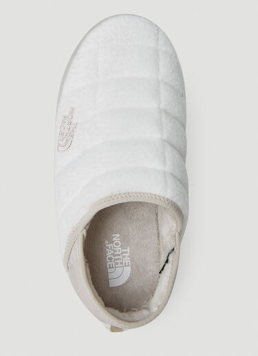 The North Face Mountain Essentials Thermoball V Traction Winter Mules White tnf0250057