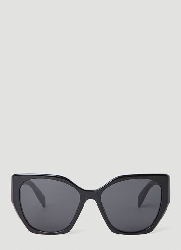 Prada 로고 플라크 선글라스 블랙 lpr0251010
