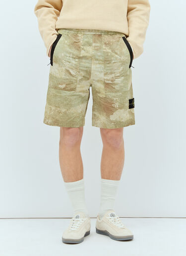 Stone Island Camo Drawstring Shorts Green sto0156053